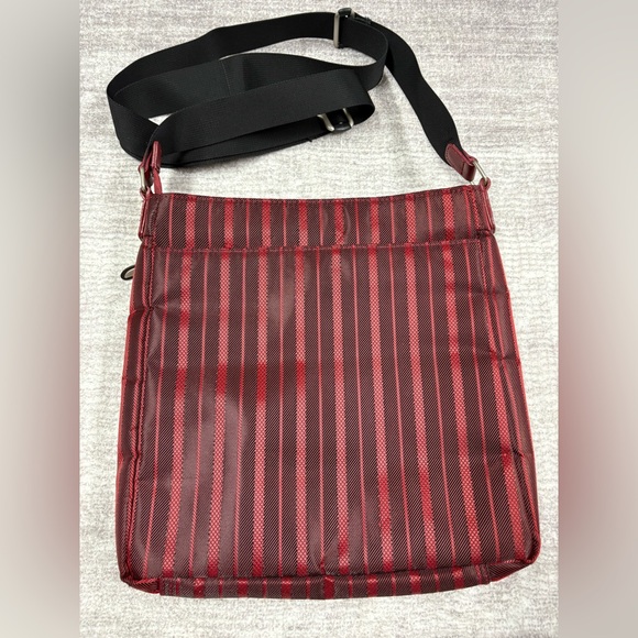 Travelon Crossbody Bag Red Striped Nylon Adjustable Strap Retro Y2K Expandable - Picture 2 of 12